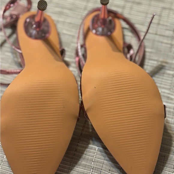 Rose gold, pink, high heels, size 7 1/2 brand new from Fashion Nova - Picture 7 of 11